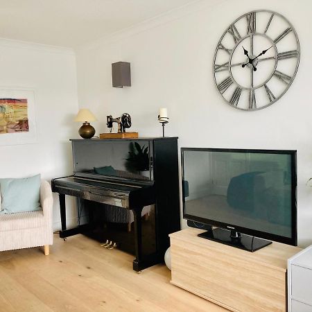 Welcoming Bungalow With Parking And Garden St Agnes  Luaran gambar