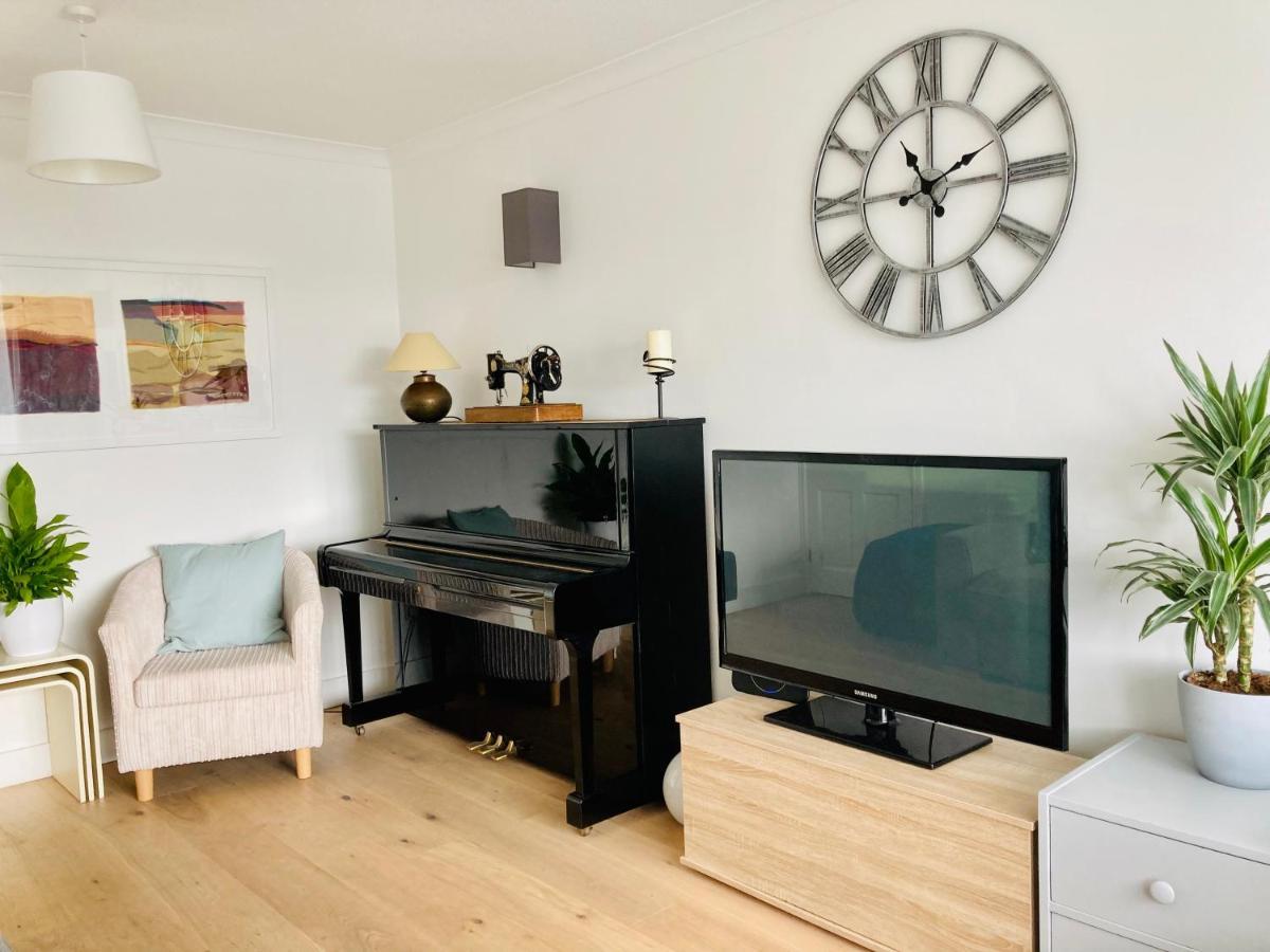 Welcoming Bungalow With Parking And Garden St Agnes  Luaran gambar